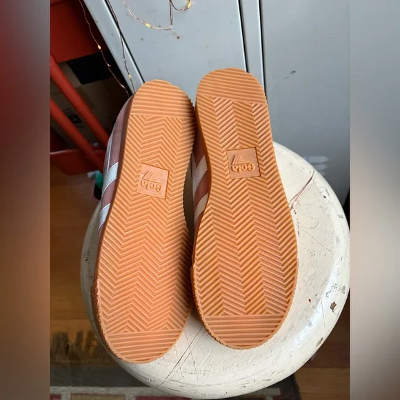 Gola Women's Elan Leather Sneaker Terracotta/ Off White/Red Ochre - Picture 13 of 16